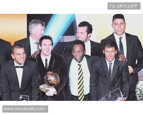 足球历史传奇球星全解析：从贝利到梅西的辉煌足迹