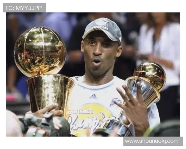 足球巨星与科比谁更具传奇色彩一场跨界比较的巅峰对决 足球巨星与科比谁更具传奇色彩一场跨界比较的巅峰对决